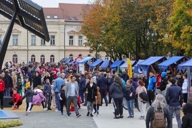 DONOSIMO ČITAV PROGRAM Dan grada Koprivnice slavit ćemo uz koncerte, aktivnosti na trgu, besplatnu kavu i čaj…
