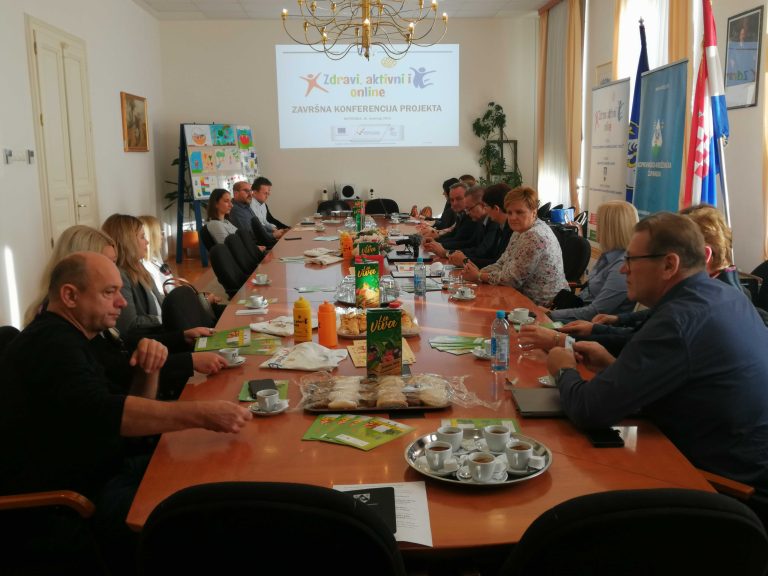 Održana završna konferencija projekta ‘Zdravi, aktivni i online’