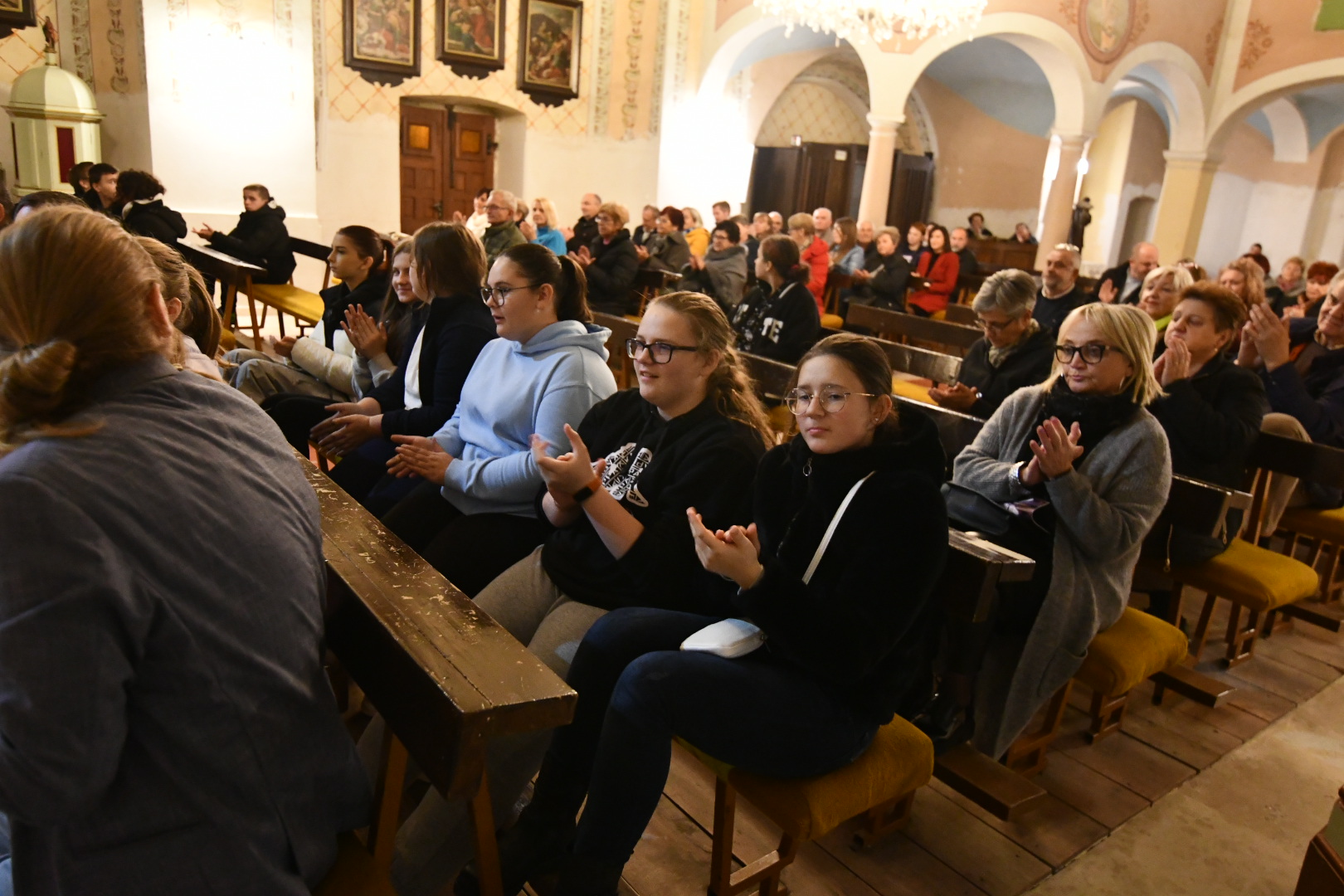 Publika je u potpunosti ispunila crkvu / OPĆINA NOVIGRAD PODRAVSKI