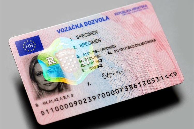 Počelo izdavanje nove vozačke dozvole eVD Gen2