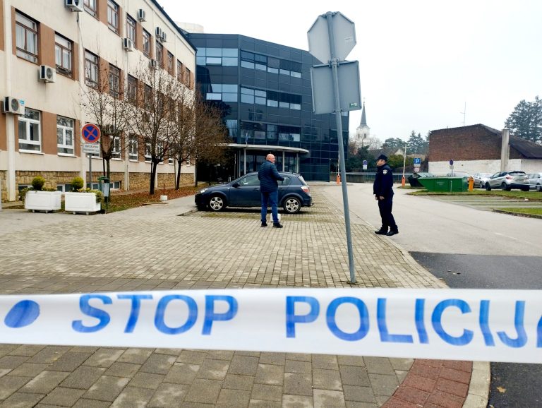 Policija u nadzoru boravka i rada stranih radnika utvrdila nekoliko prekršaja