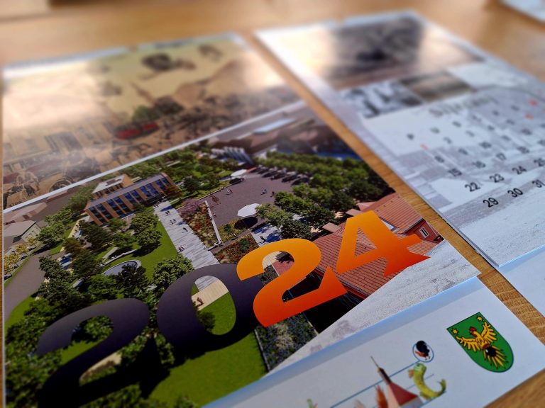 Kreativni radovi đurđevačkih fotografa na gradskom kalendaru za 2024. godinu