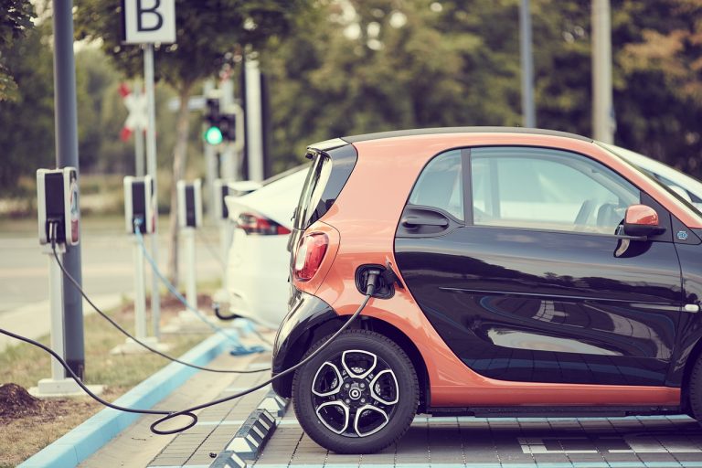 Na hrvatskim cestama sve više električnih vozila, lani oboren rekord