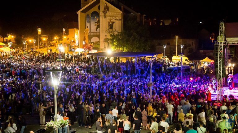 Na 56. Križevačko veliko spravišče stižu Gibonni, Gazde, Urban & 4 i Vojko V
