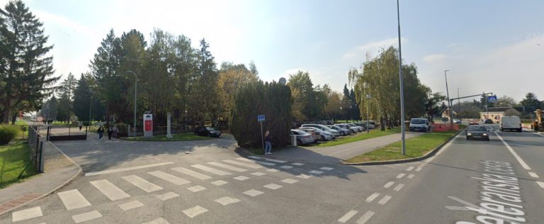 Pod naplatu ide i parkiralište kod Kampusa