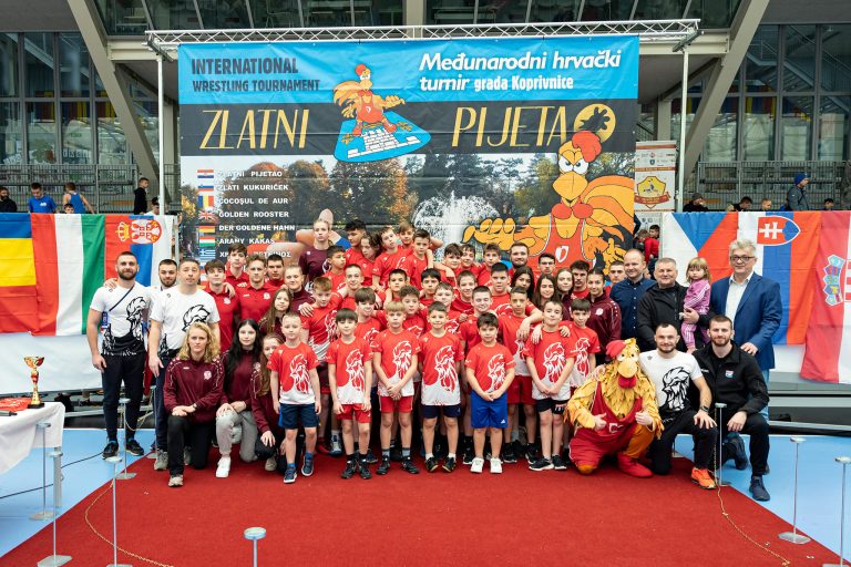 Na ‘Zlatnom pijetlu’ hrvači Podravke osvojili osam medalja