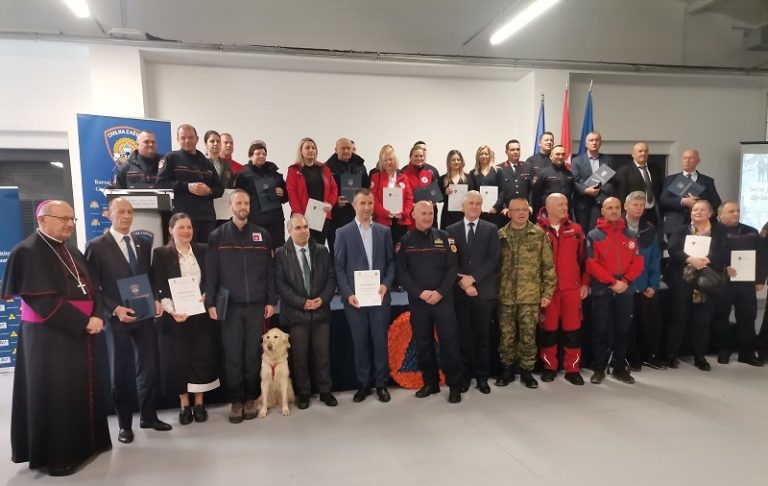 Županijsko Društvo Crvenog križa primilo Zahvalnicu za doprinos razvoju civilne zaštite
