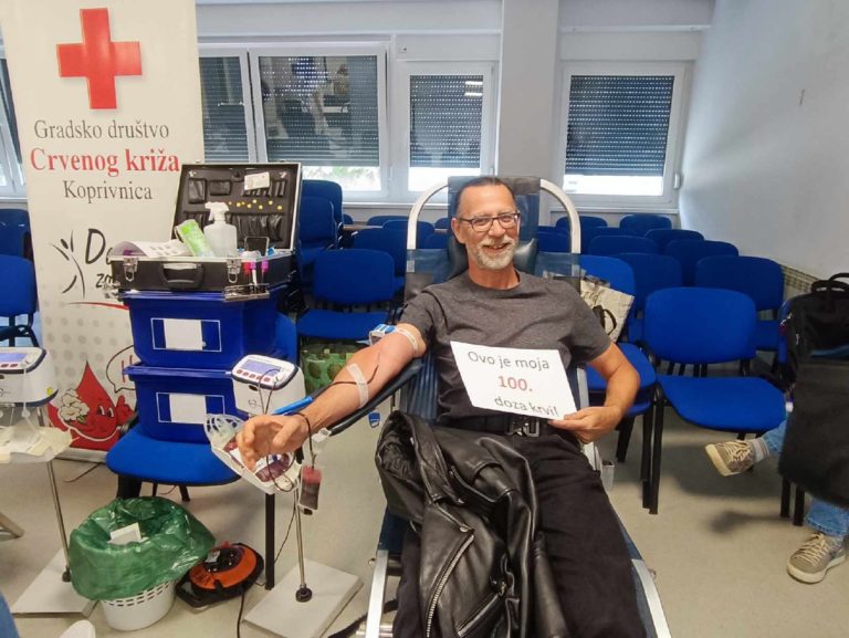 Praunuk dr. Bardeka u Općoj bolnici dr. Tomislav Bardek 100. put dao krv, ‘Šest mjeseci čekam ovaj trenutak’