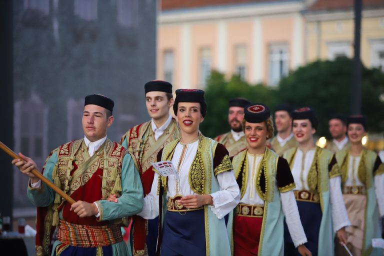Poznati svi detalji Međunarodnog festivala folklora ‘Iz bakine škrinje’ i Dana kulturne baštine, evo što nas sve čeka