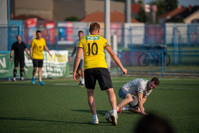 STUDENAC PAN KUP Organizacijski odbor odlučio: Umjesto Mladosti u polufinale ide Lipa