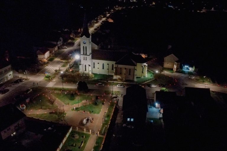 DAN SJEĆANJA Stanovnici pozvani na zajedničko paljenje svijeća i odavanje počasti
