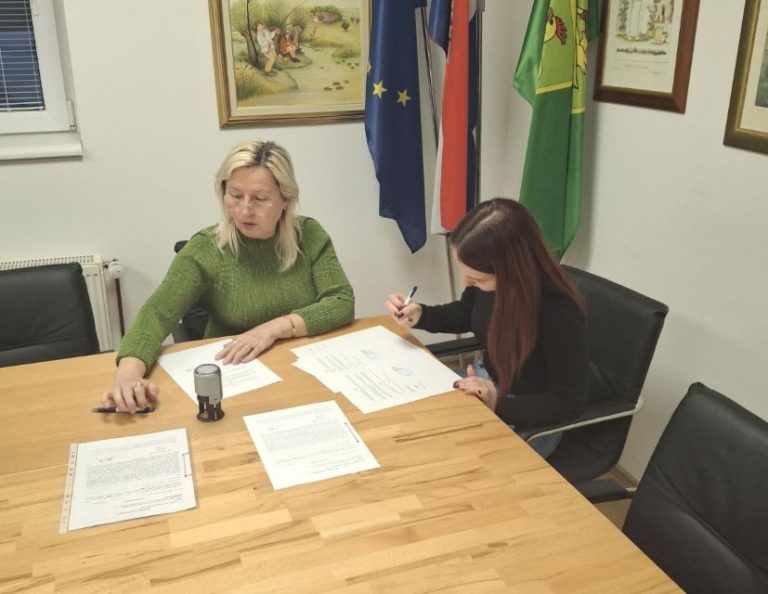 Novac za kupnju kuće dobile još dvije obitelji, Trnski: Ostanak mladih dio je demografske obnove