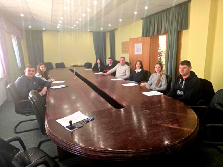 Novi studenti potpisali ugovor o isplati studentskih kredita, evo koliko će primati