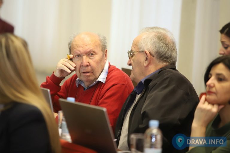 USKLAĐIVANJE MIROVINA Željko Šemper podnio ustavnu tužbu: Umirovljenici su oštećeni za milijune