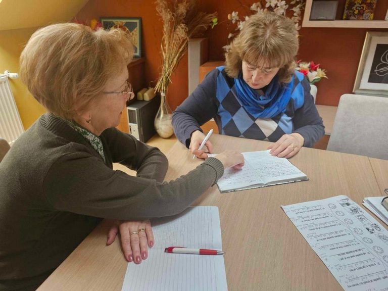 FOTO Članice Kluba Mariška uče engleski jezik: ‘Korisno je za zdravlje mozga’