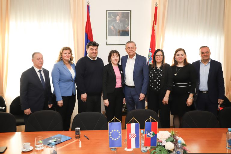 FOTO Županija nastavlja brigu o starijima, Koren: Za pomoć u kući izdvojili smo 20.000 eura više nego godinu ranije