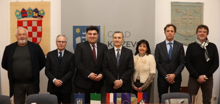 Veleposlanik Italije posjetio Križevce, upoznao se s kulturnom baštinom našega kraja