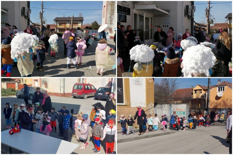 FOTO: PODMITLJIVE MAŠKARE Došli na vlast, dobili bombone i odmah odustali