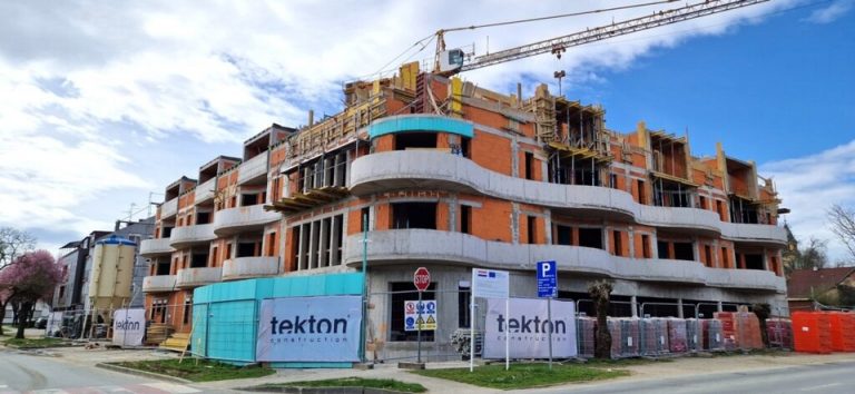 Briga o starijima u fokusu: Đurđevac raspisao javni poziv za iskaz interesa za smještaj u novom staračkom domu