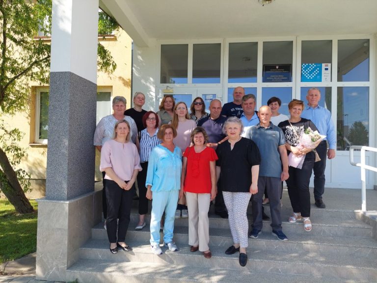 Pedesetogodišnjaci se vratili u školske klupe