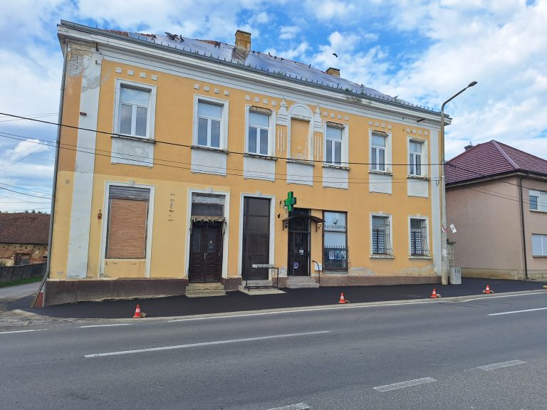 NOVIGRAD PODRAVSKI Asfaltira se dio pješačke staze ispred ljekarne