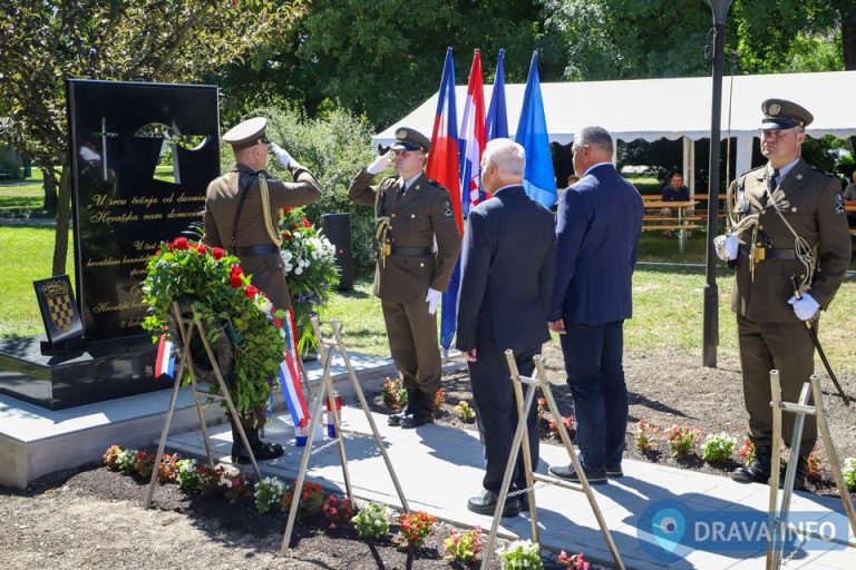 FOTO Svečano otkriven Spomenik Hrvatskim braniteljima u Općini Legrad