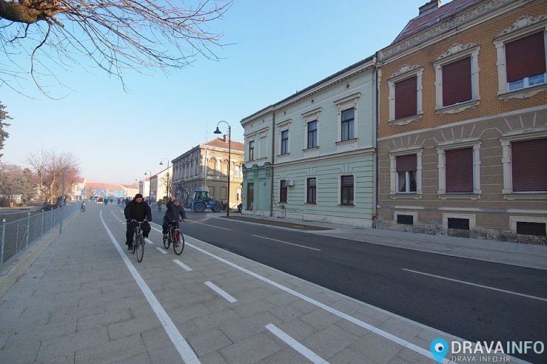 DAN BEZ AUTOMOBILA U ponedjeljak se za promet zatvara Esterova i dio Frankopanske