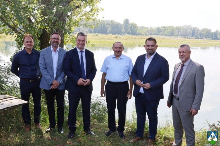 Župan Golubić sastao se s predstavnicima Hrvatskih voda, razgovarali o projektu navodnjavanja, uređenju i izgradnji nasipa…