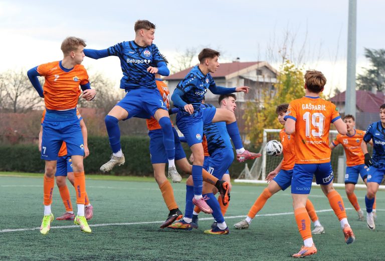 Mlade nade Slavena izborile nacionalni Kup, juniori slavili