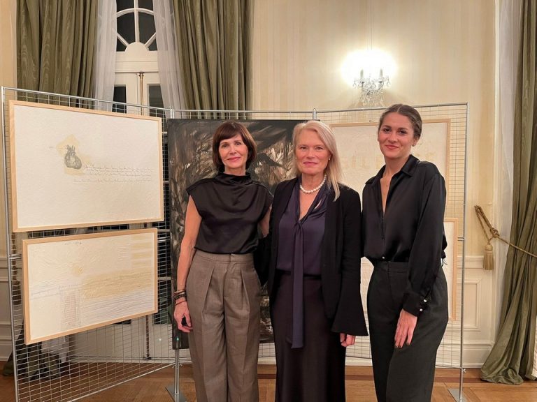 FOTO: GORDANA OSVAJA AMERIKU Nakon New Yorka, izložba ‘Behind the Sky’ otvorena i u Washingtonu