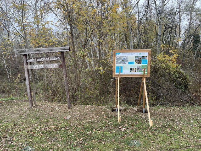 Uz rukavce rijeke Drave u Legradu, Gabajevoj Gredi i Donjoj Dubravi postavljene su informacijske ploče