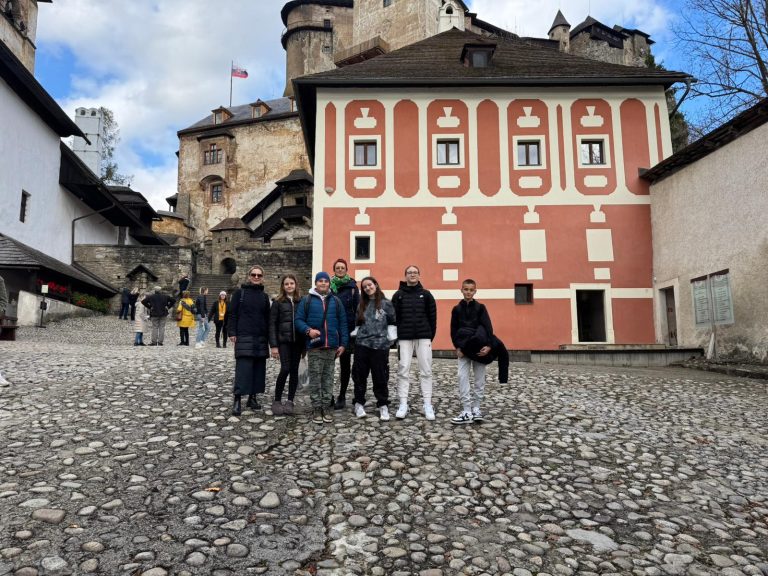 DRNJE Učenici Osnovne škole Fran Koncelak boravili na Erasmus+ mobilnosti u Slovačkoj