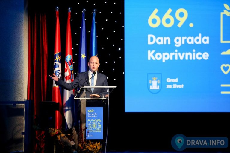 FOTO: DAN GRADA KOPRIVNICE Jakšić: Ne postoji nešto što mi Koprivničanke i Koprivničanci ne možemo zajedno pobijediti
