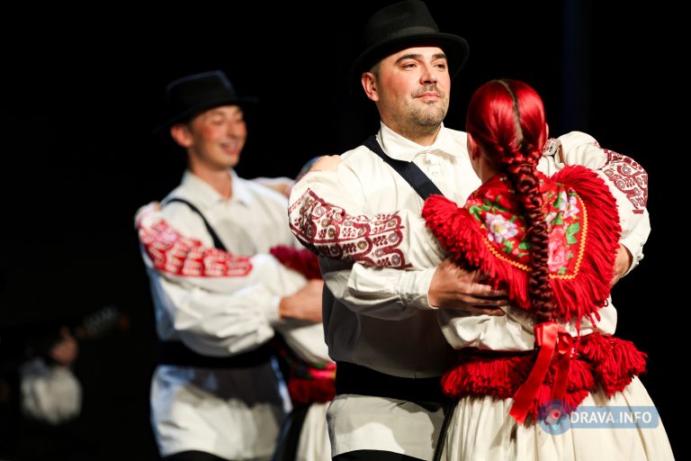 FOTO Brojna publika okupila se u Domoljubu na tradicionalnom Liginom koncertu