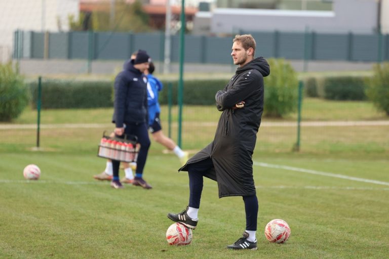 Slaven Belupo dočekuje Lokomotivu u 22. kolu HNL-a