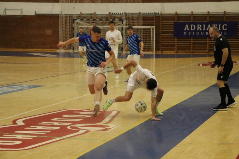 FOTO: PAN ZIMSKA LIGA Imamo veteranske finaliste, danas saznajemo prve pobjednike popularnog malonogometnog natjecanja