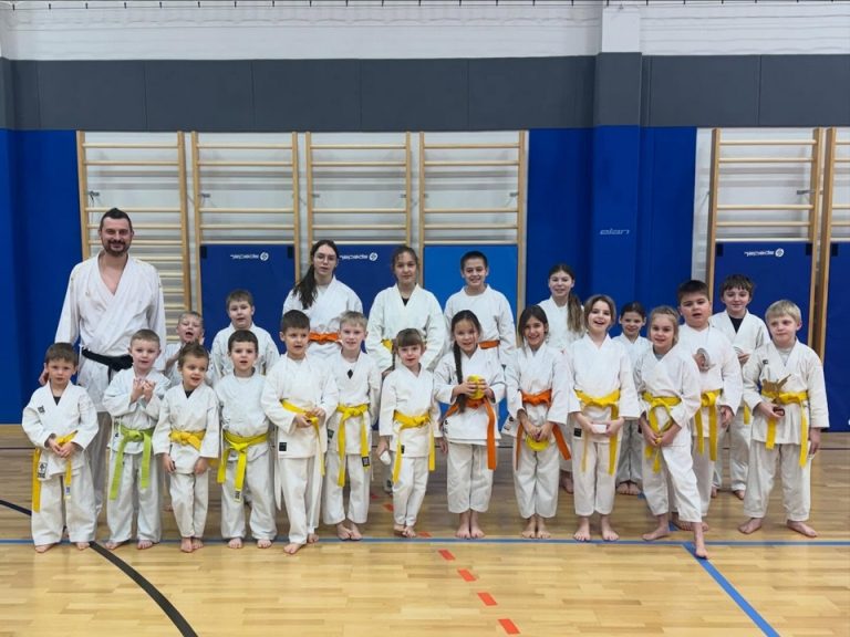 FOTO Mladi karataši polagali za žute i narančaste pojaseve: ‘Bravo ekipa, idemo dalje još jače’