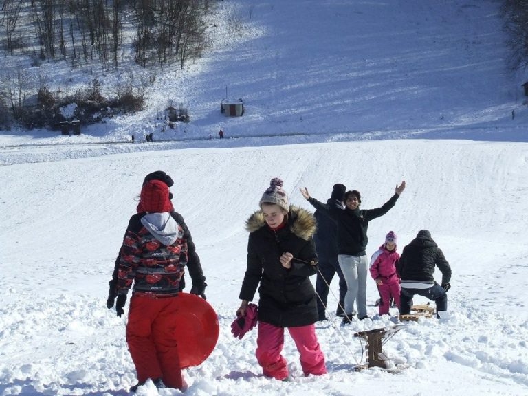 PRIDRUŽITE SE Ovaj vikend svi na sanjkanje u Svetu Anu