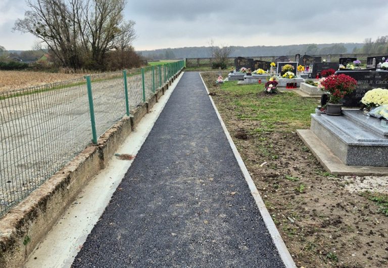 Proširena je pješačka staza na mjesnom groblju u Ždali, Općina Gola dio sredstava dobila od ministarstva