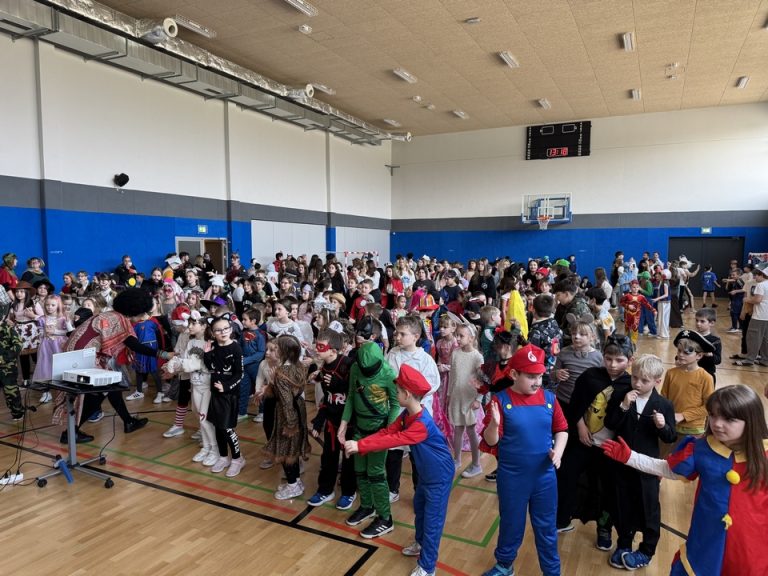 FOTO Učenici Podolica maškare obilježili plesnom zabavom