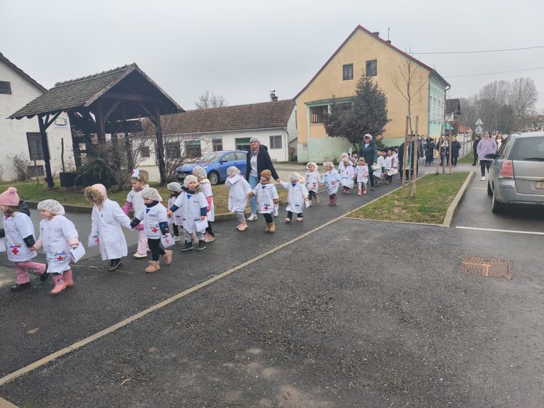 FOTO U Općini Popdravske Sesvete zavladalo pravo karnevalsko raspoloženje