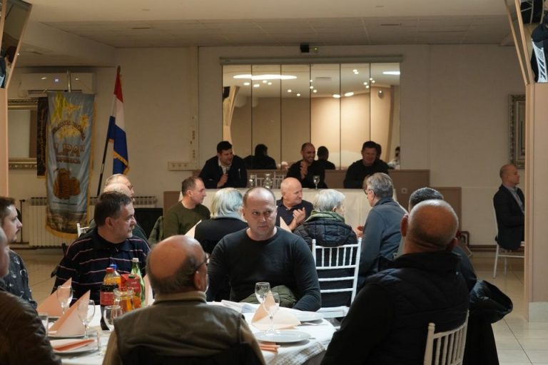 FOTO Održane godišnje skupštine Pčelarske udruge ‘Lipa’ i Konjičkog kluba ‘Galop Team’