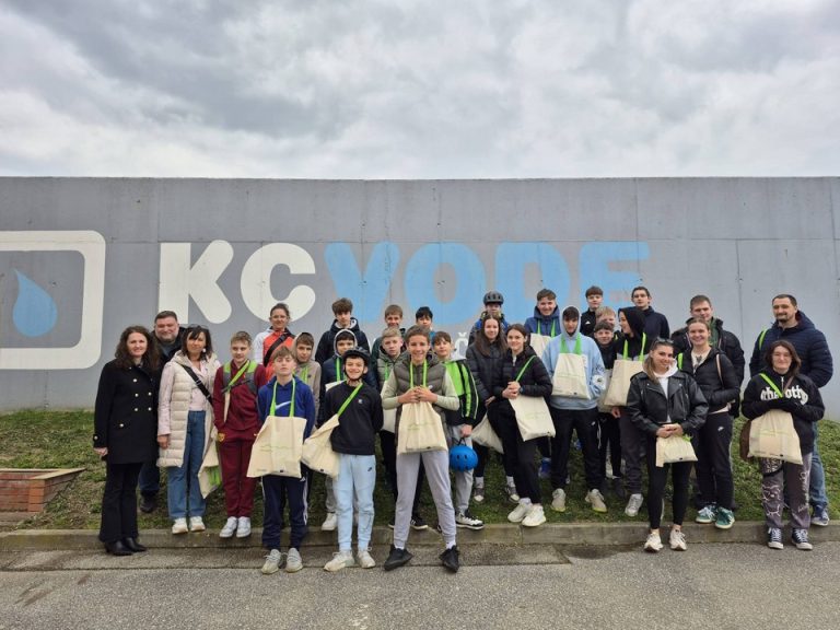 FOTO Edukativna biciklistička tura u povodu Svjetskog dana voda
