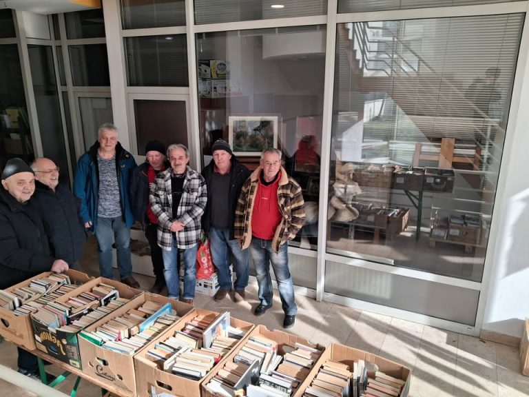 FOTO: USPUTNA IZLOŽBA U Galeriji Izlok osvrnite se na stvaralaštvo Tomislava Balažina