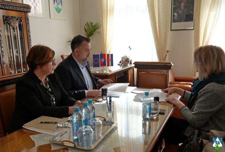 Županija osigurala 50 tisuća eura za organizirano stanovanje članova Udruge Latice