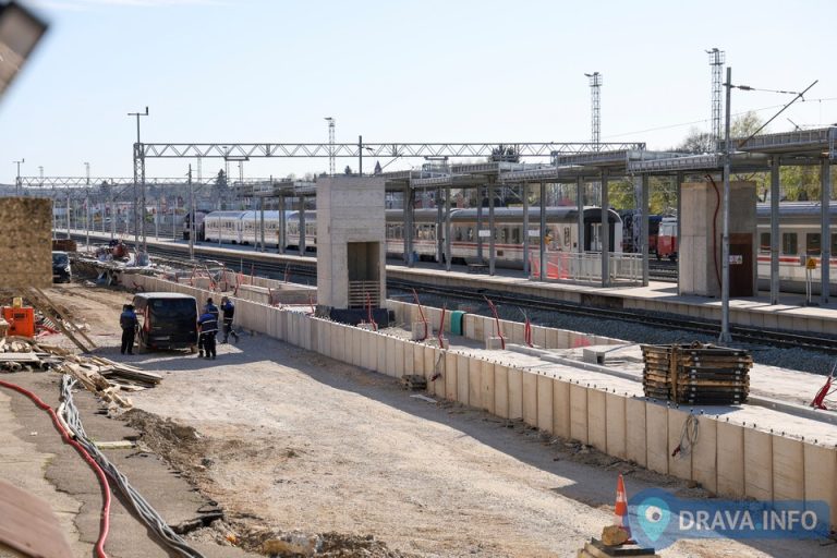 Radovi na kolodvoru traju od 2022., sada im se nazire kraj. Evo što se trenutno radi, znamo i koji je plan za glavnu zgradu