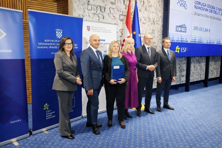 Potpisan EU projekt ‘Zajedno smo jači’, osigurana nova podrška korisnicima i njihovim obiteljima