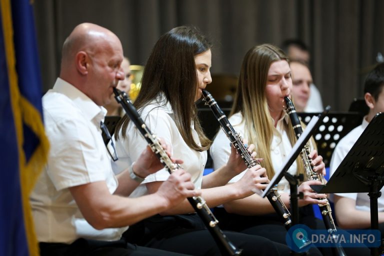 FOTO U Virju održana 24. Županijska smotra puhačkih orkestara