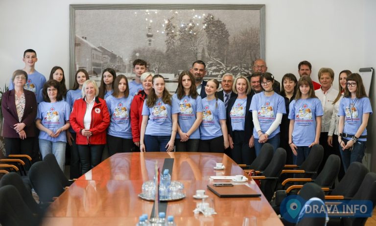 Župan primio predstavnike Crvenog križa i mlade koji idu na državno natjecanje