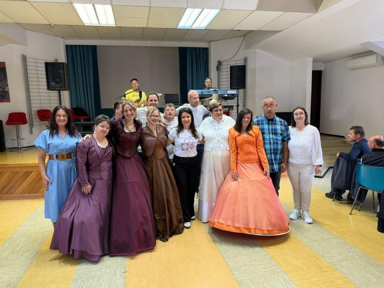 FOTO Udruga Maslačak ugostila udruge osoba s invaliditetom u Mariapoliju